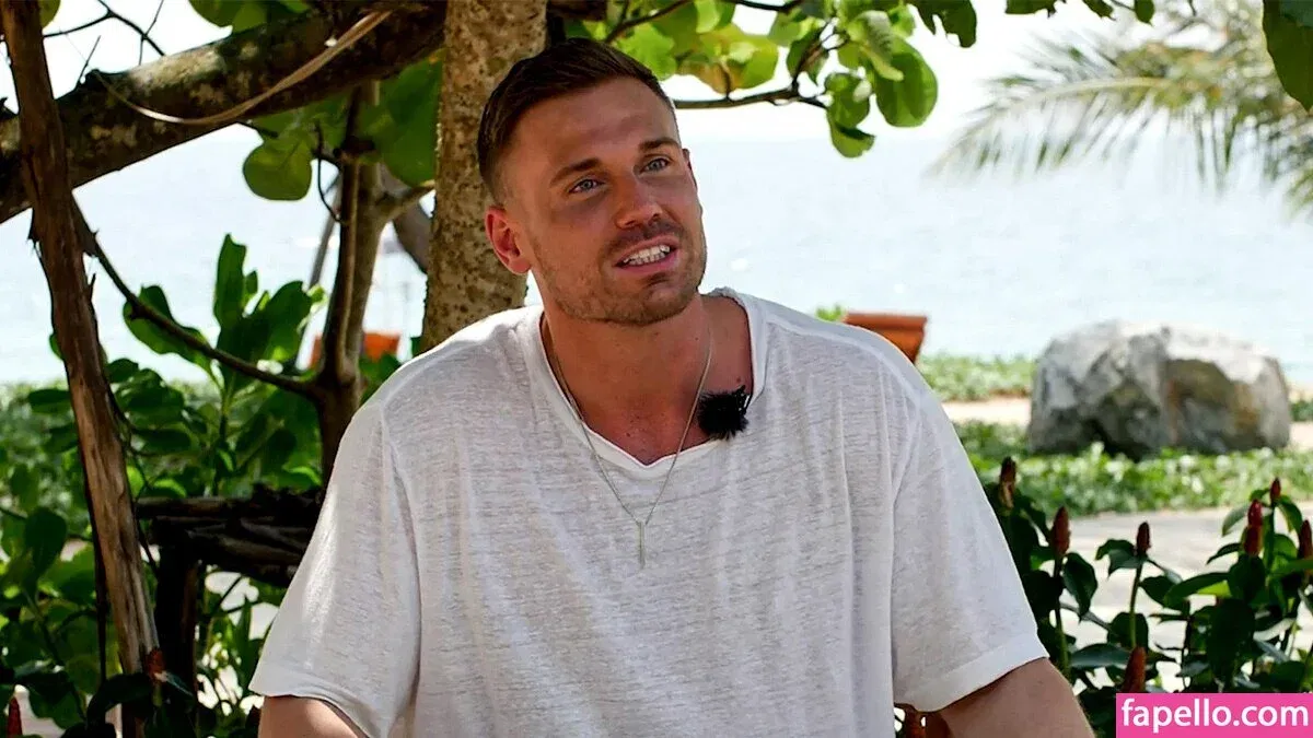 Jenefer R. Onlyfans Photo Gallery 