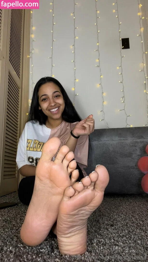 solesbylunaa Onlyfans Photo Gallery 