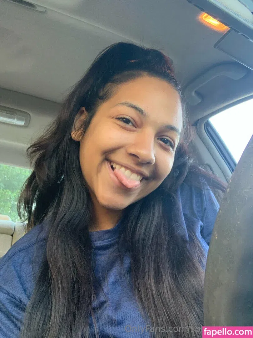 solesbylunaa Onlyfans Photo Gallery 