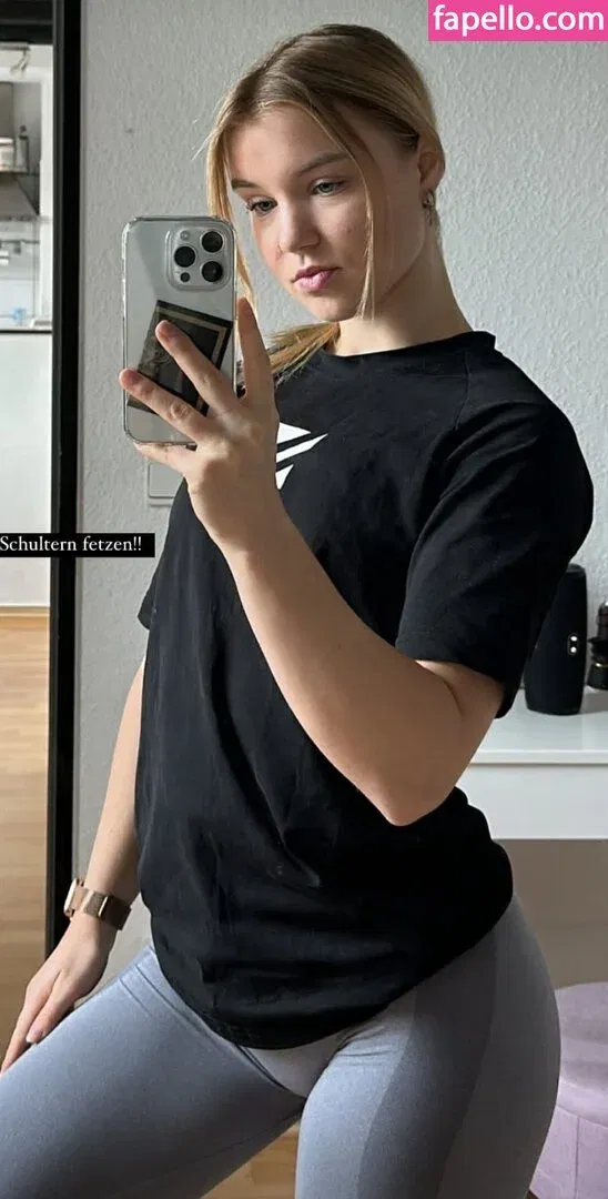 Merle Amèlie Onlyfans Photo Gallery 