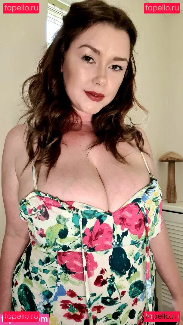 Ivy Wild Onlyfans Photo Gallery 