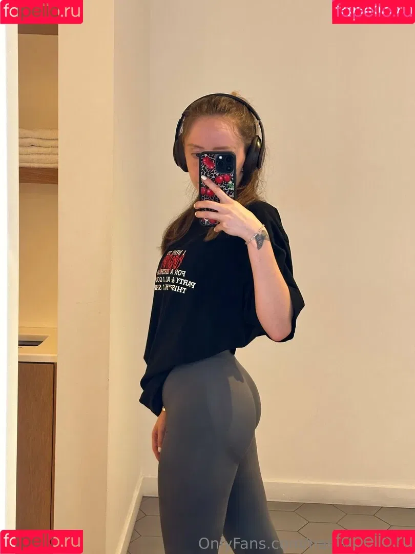 Hannah Urman Onlyfans Photo Gallery 