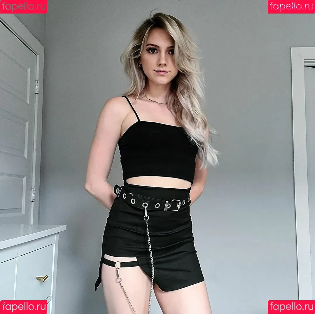 Kimcella Onlyfans Photo Gallery 