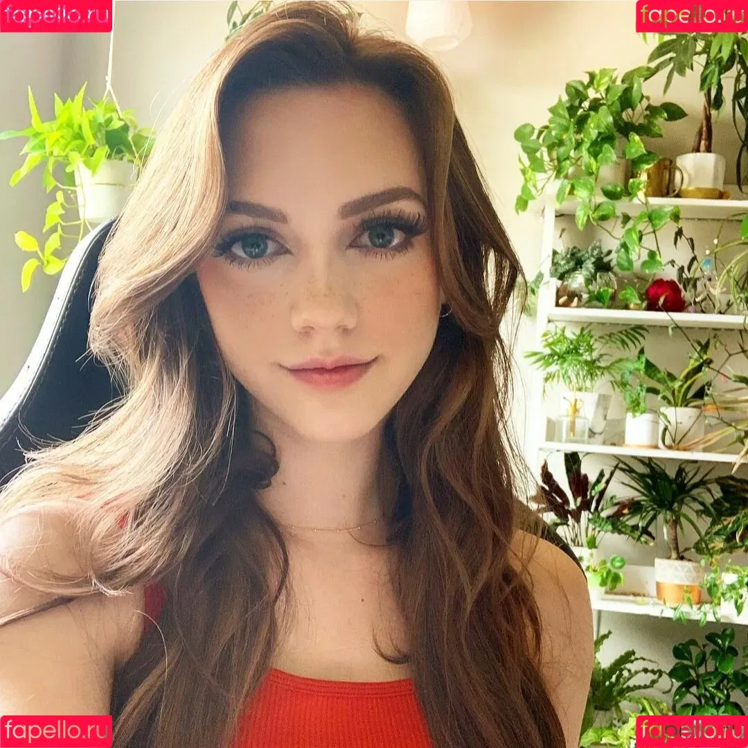 Kimcella Onlyfans Photo Gallery 