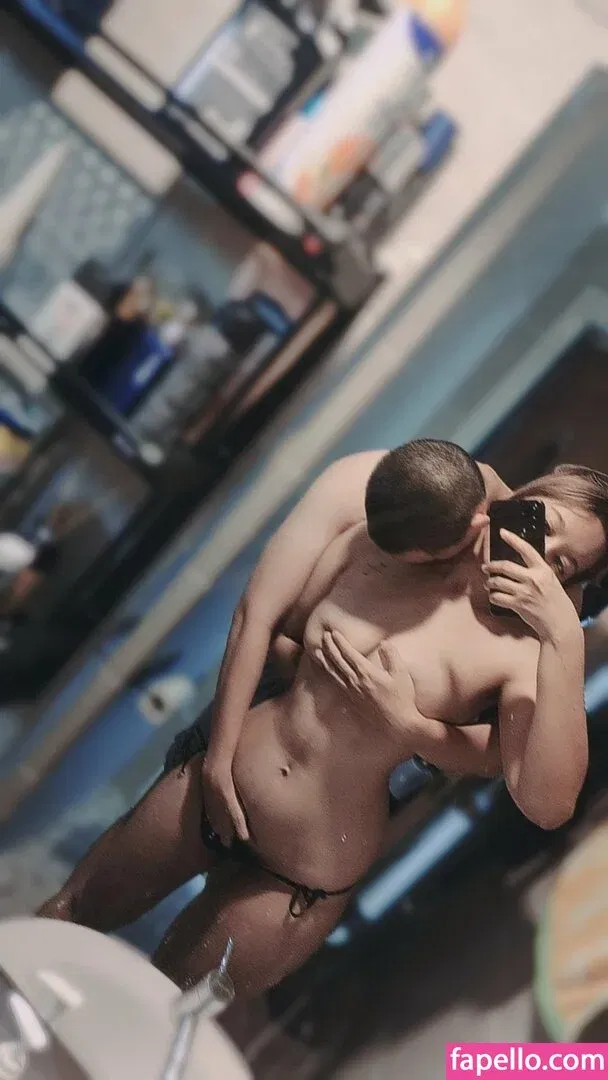 gladizia13 Onlyfans Photo Gallery 