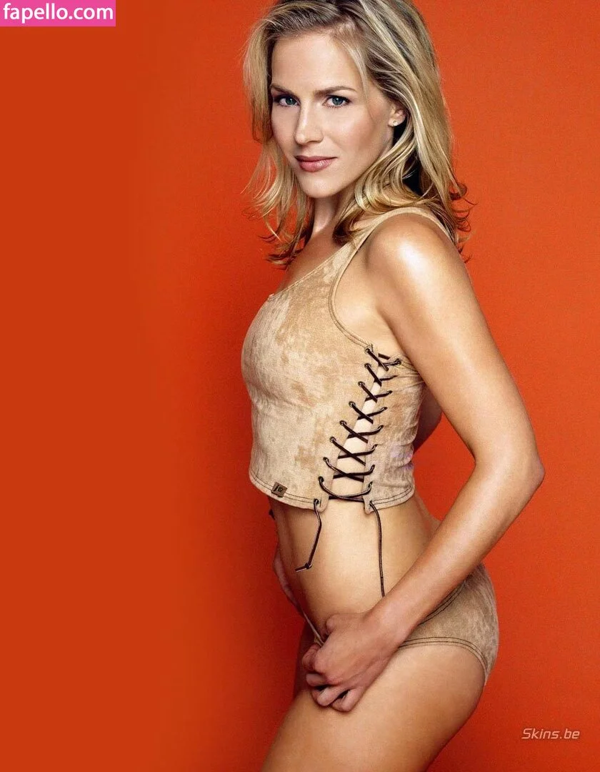 Julie Benz Onlyfans Photo Gallery 