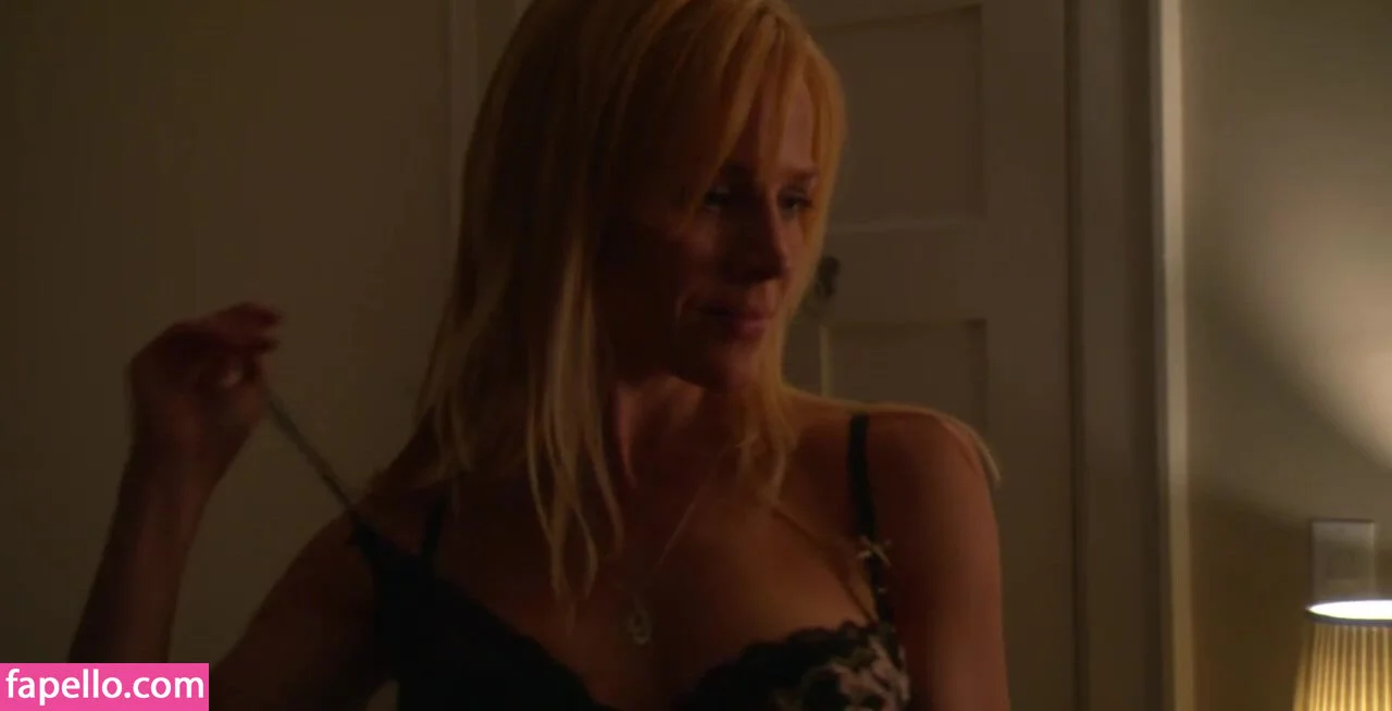 Julie Benz Onlyfans Photo Gallery 