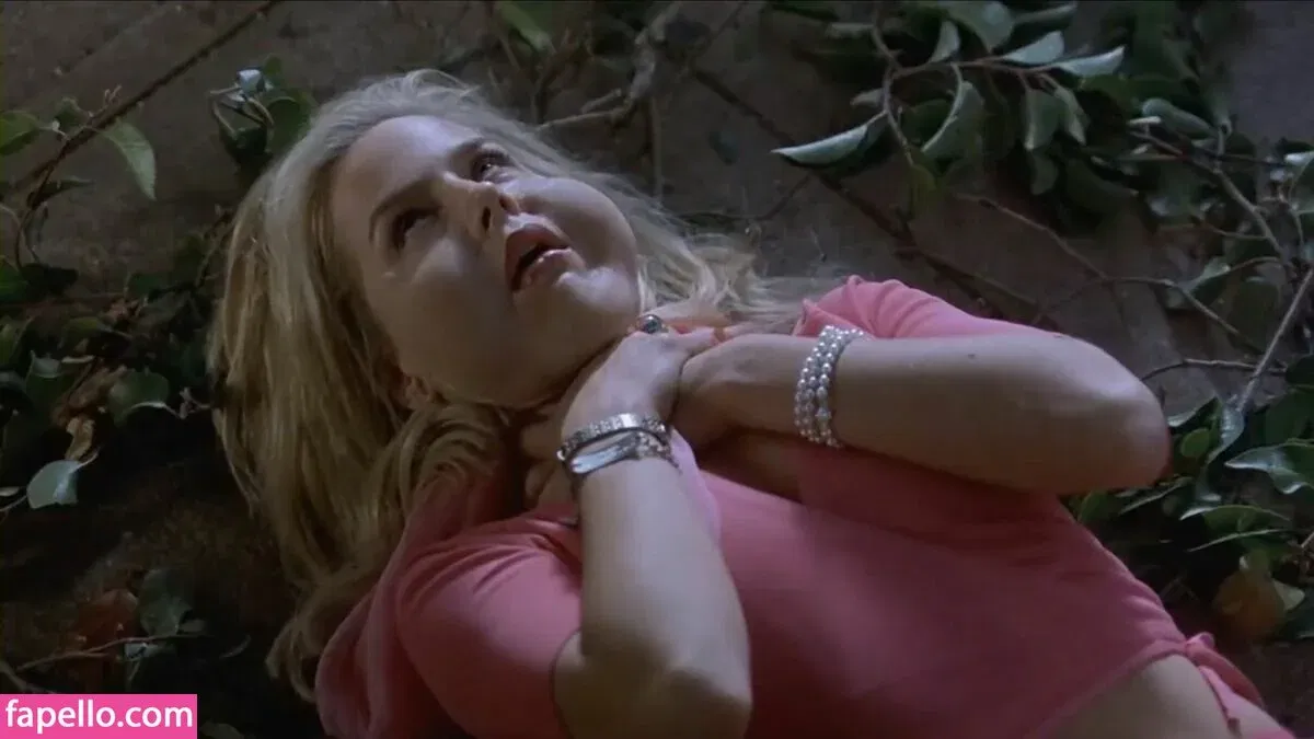 Julie Benz Onlyfans Photo Gallery 