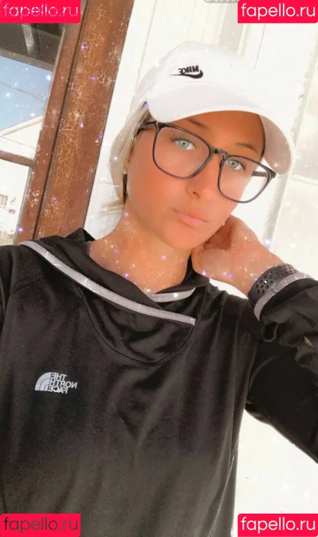 Sarah Shubert Onlyfans Photo Gallery 