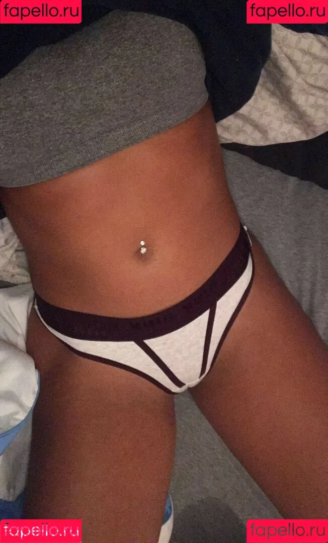 Sarah Shubert Onlyfans Photo Gallery 