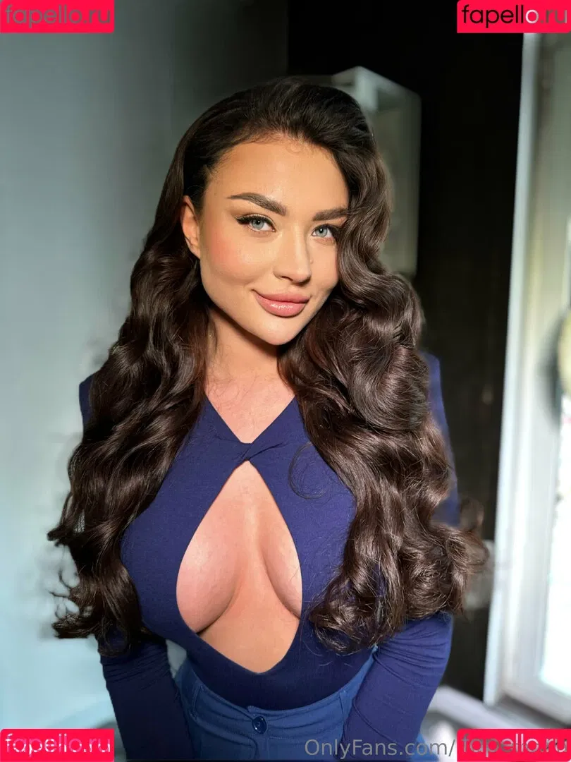 mila_moon Onlyfans Photo Gallery 