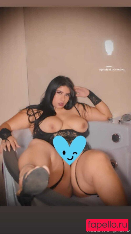 La Grandota Nude Onlyfans Photo 40