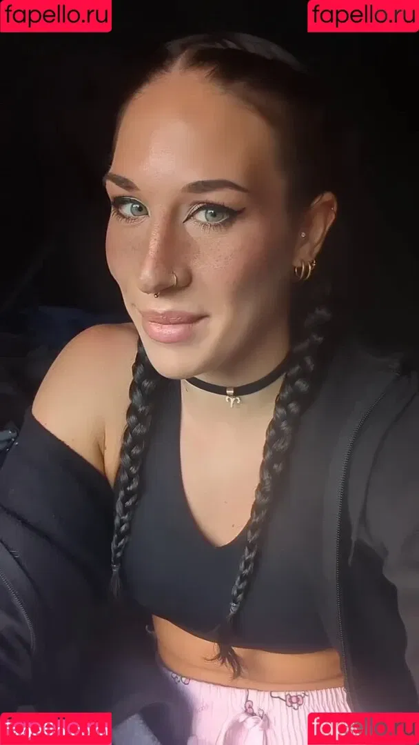 JuleTheFox Onlyfans Photo Gallery 