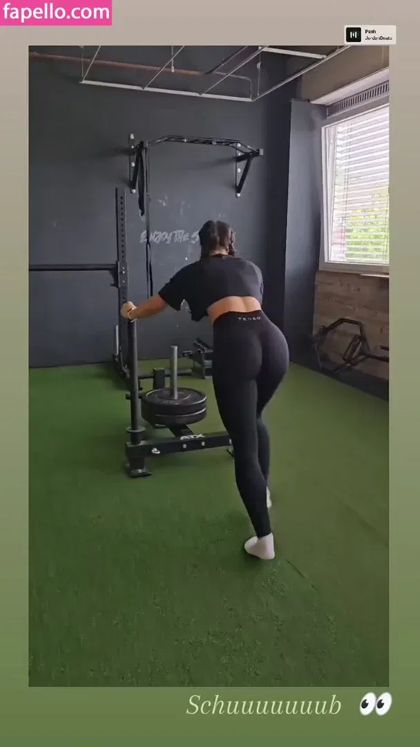 JuleTheFox Onlyfans Photo Gallery 