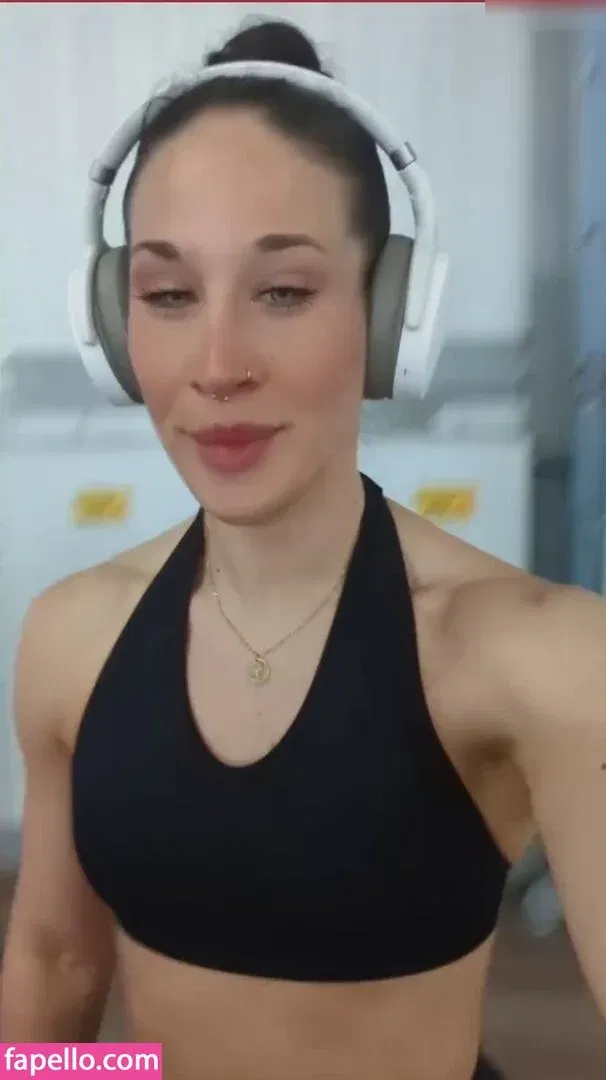 JuleTheFox Onlyfans Photo Gallery 