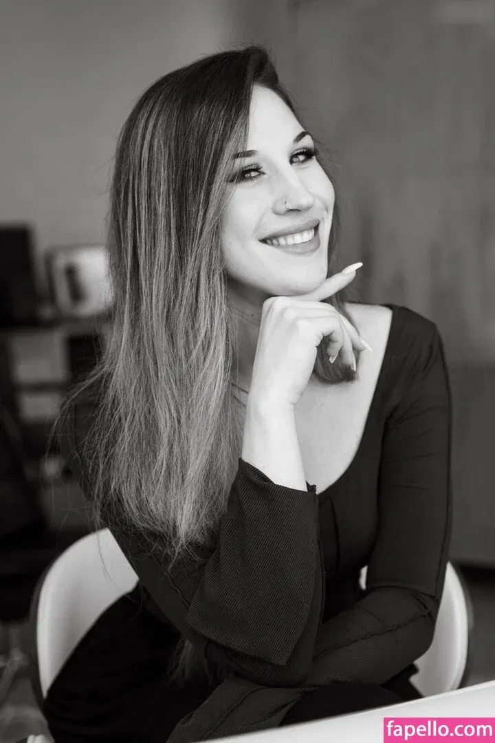 JuleTheFox Onlyfans Photo Gallery 