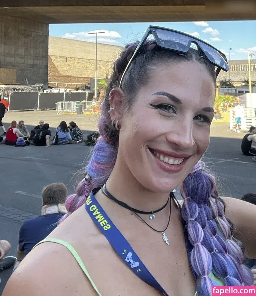 JuleTheFox Onlyfans Photo Gallery 