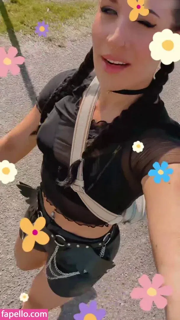 JuleTheFox Onlyfans Photo Gallery 