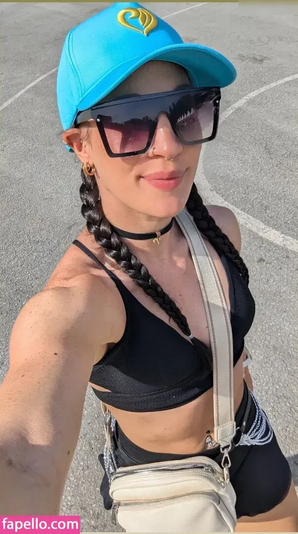 JuleTheFox Onlyfans Photo Gallery 