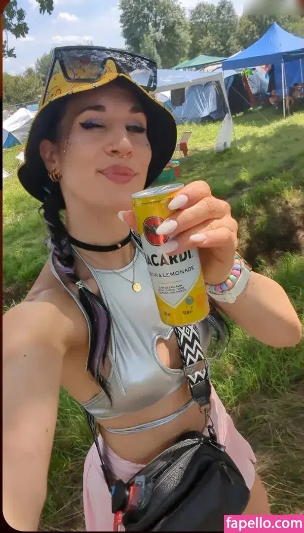 JuleTheFox Onlyfans Photo Gallery 