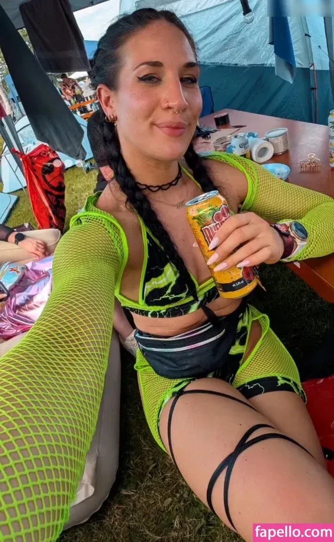 JuleTheFox Onlyfans Photo Gallery 