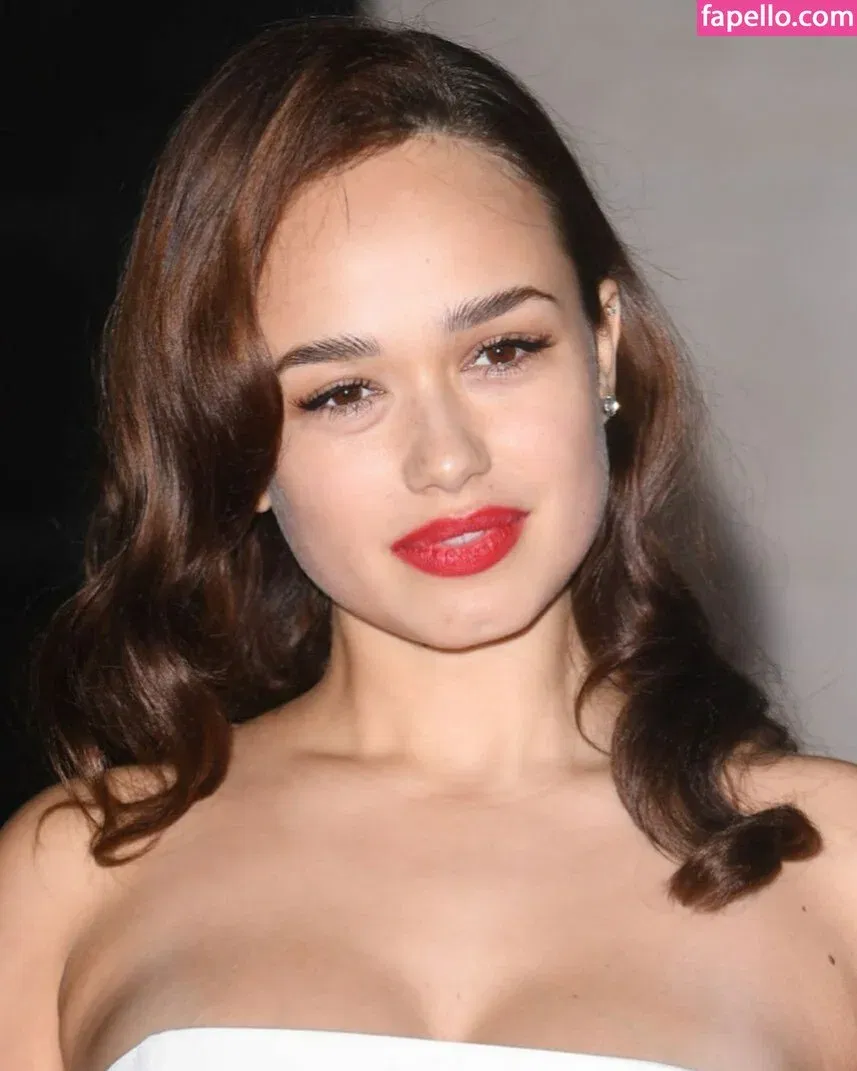 Rose Victoria Williams Onlyfans Photo Gallery 