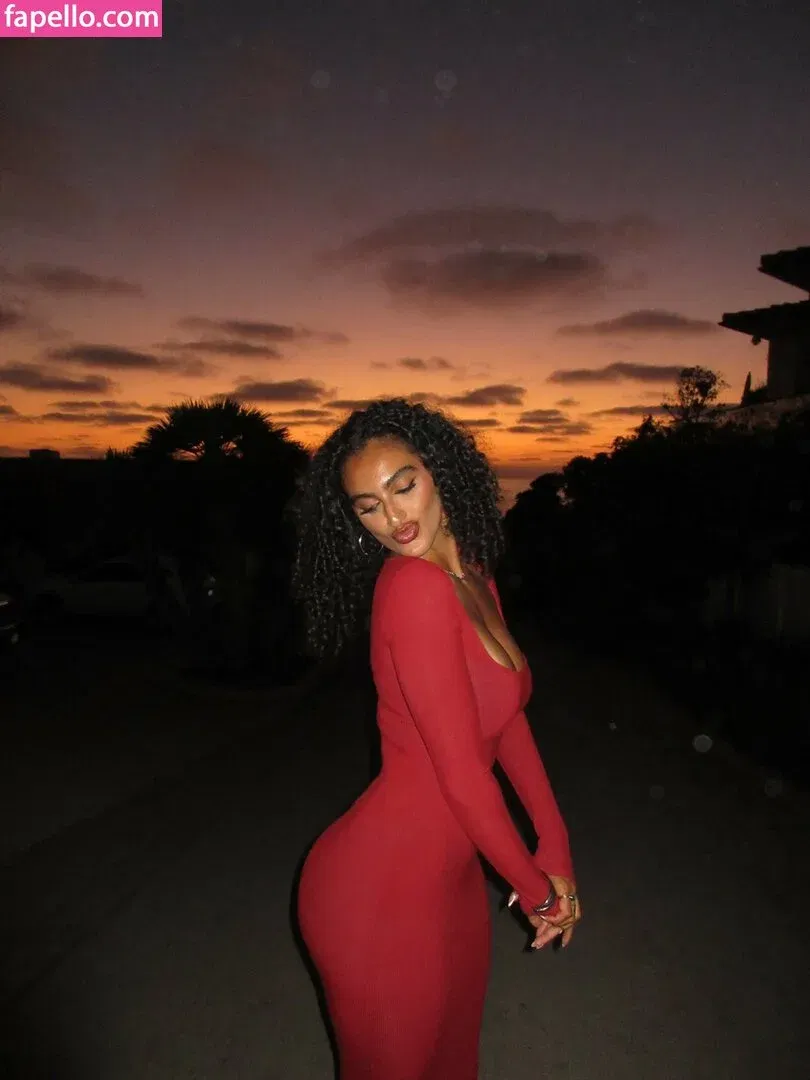 Imangharram Onlyfans Photo Gallery 