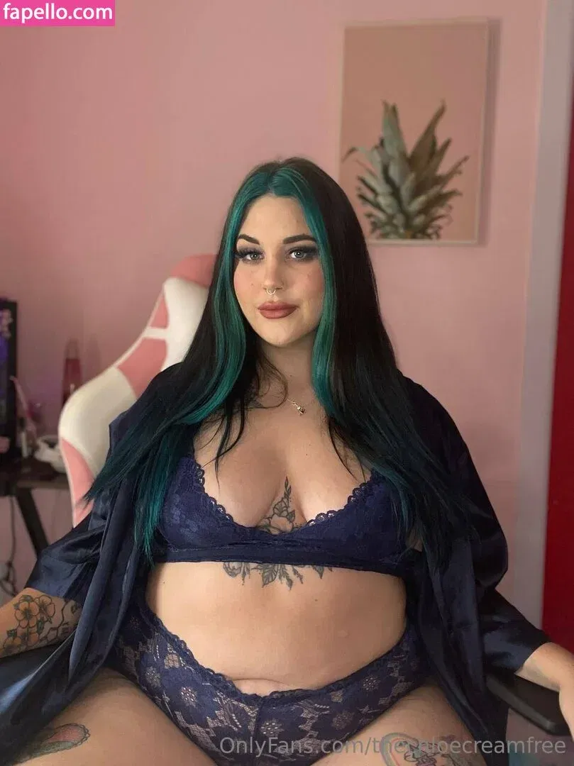 thechloecreamfree Onlyfans Photo Gallery 