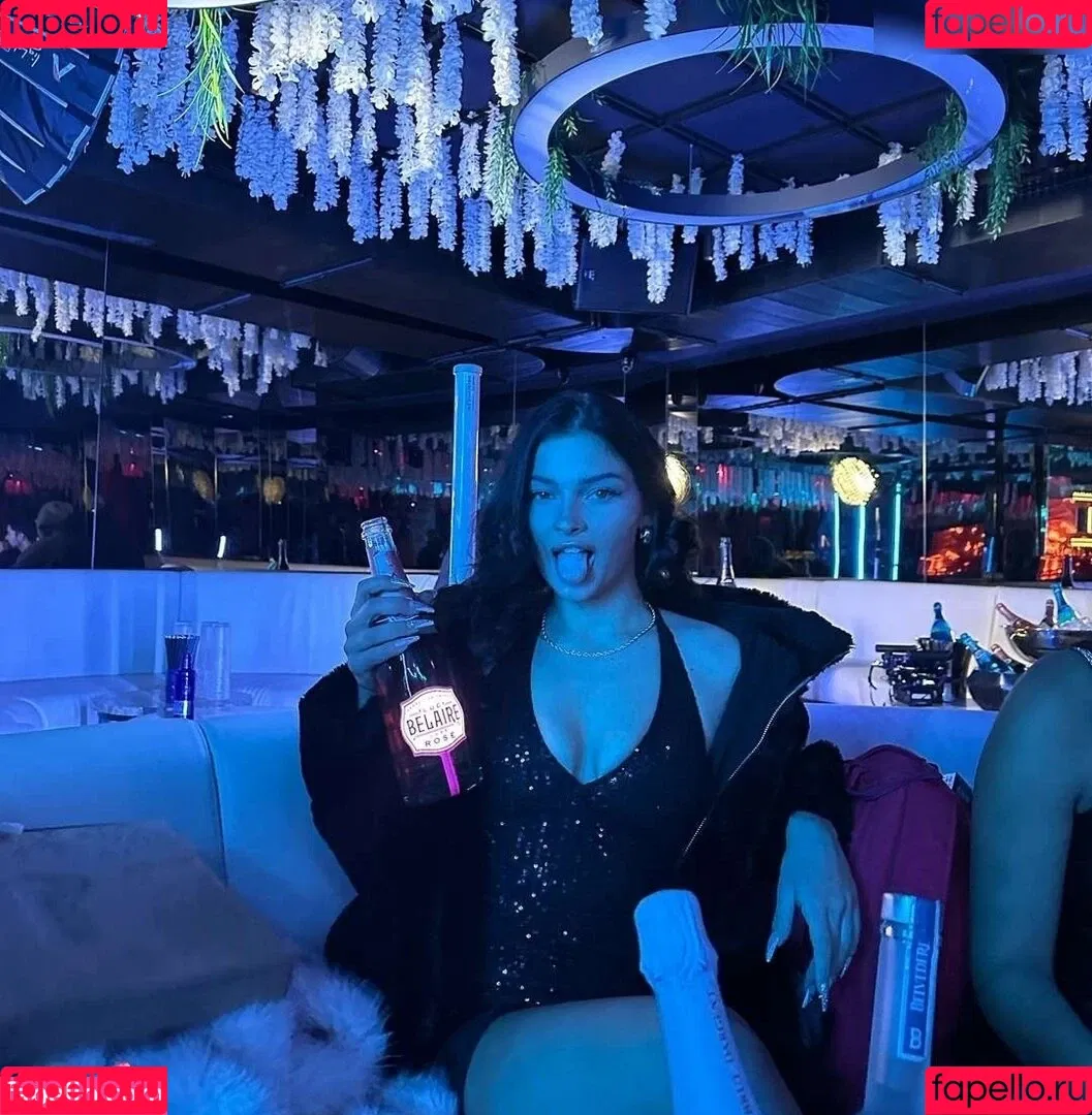 Jasminaoder Onlyfans Photo Gallery 