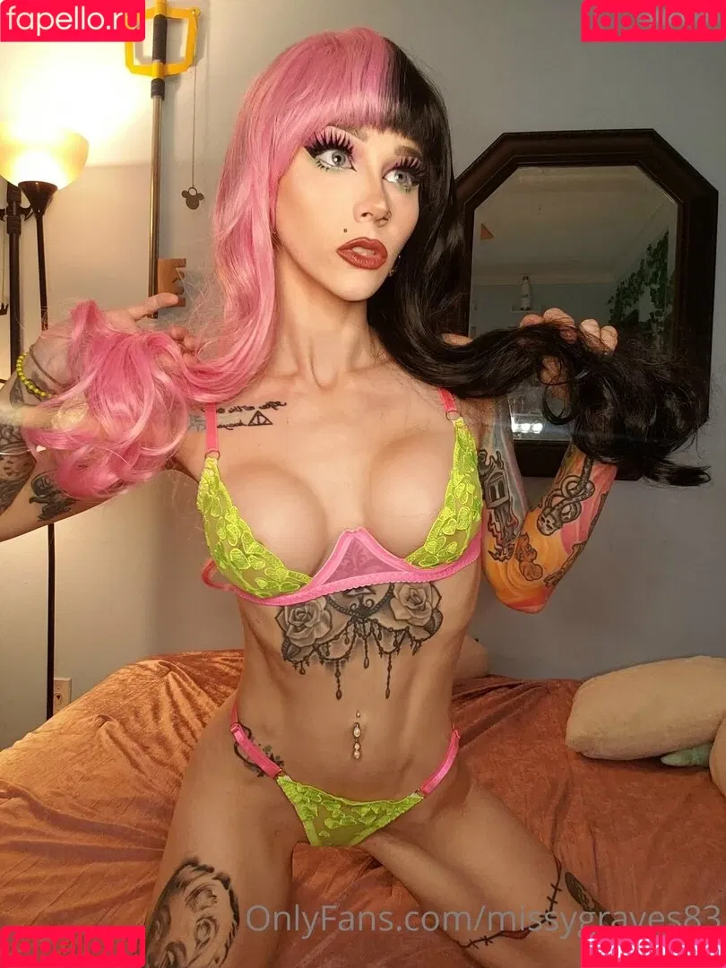 Missy Graves Onlyfans Photo Gallery 