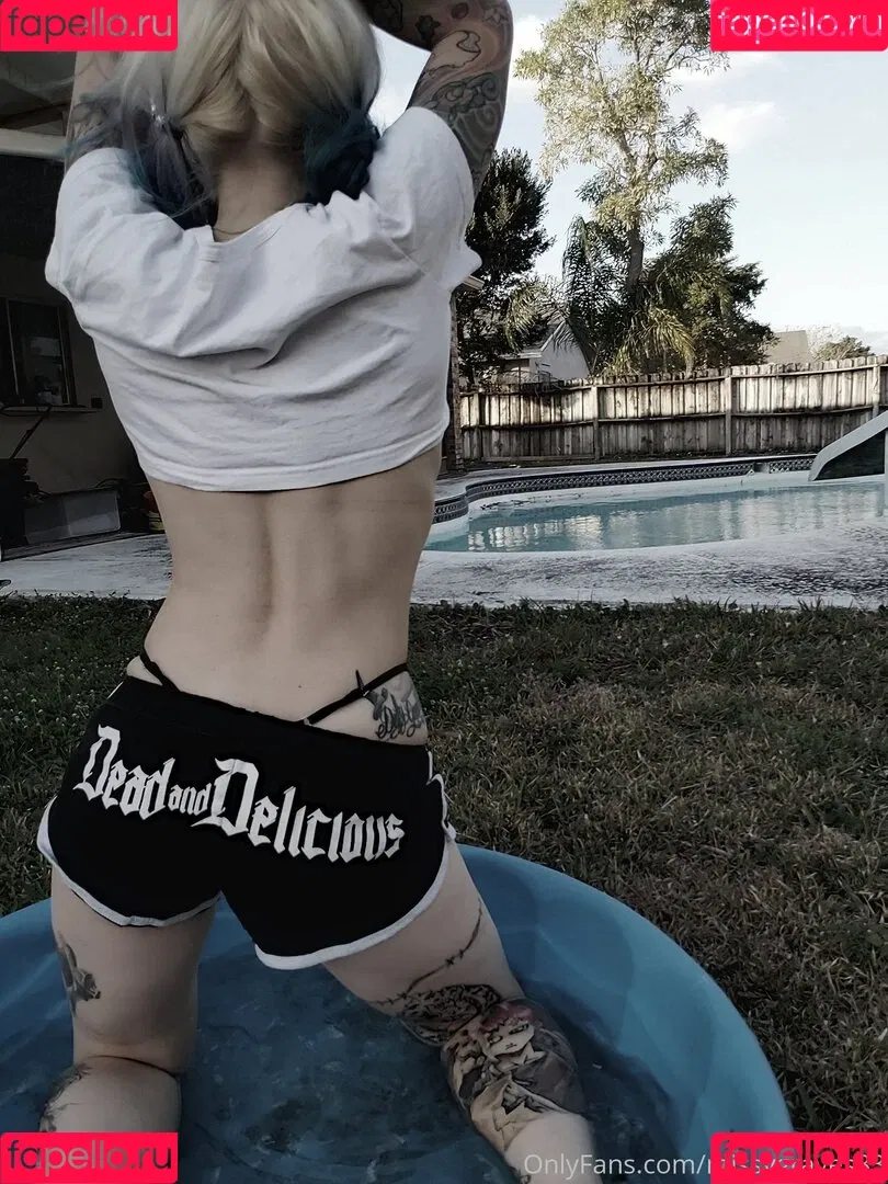 Missy Graves Onlyfans Photo Gallery 
