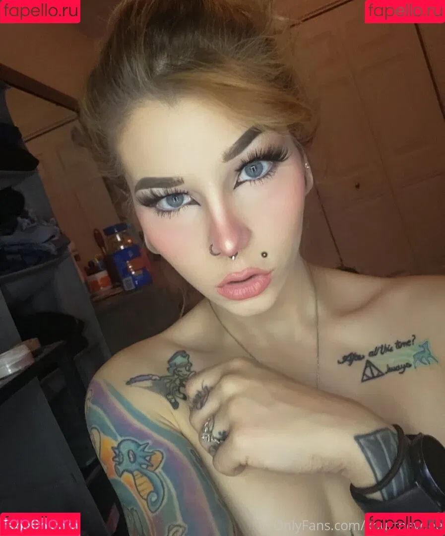 Missy Graves Onlyfans Photo Gallery 