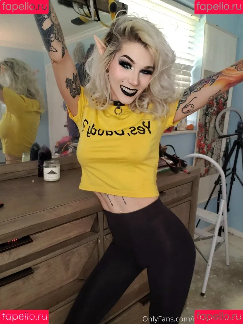 Missy Graves Onlyfans Photo Gallery 