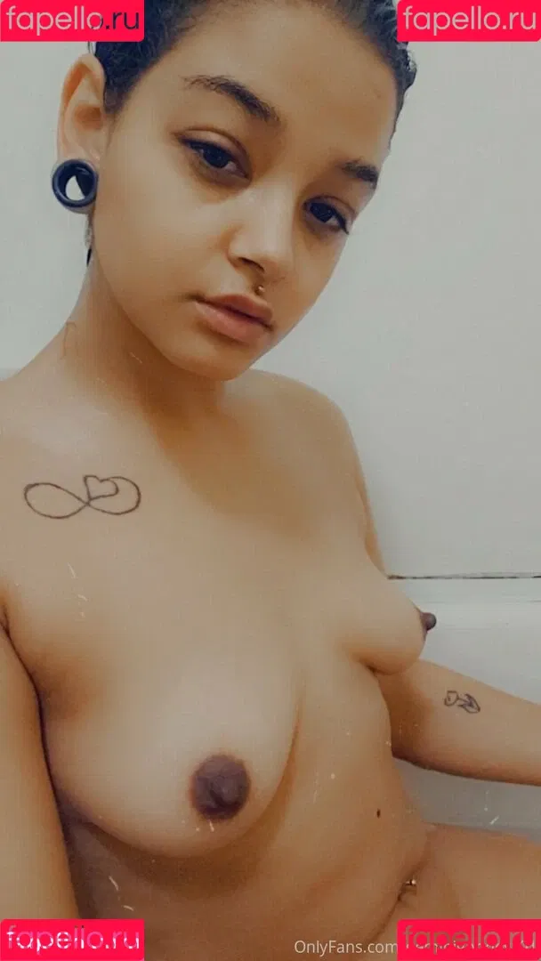geminigoddess01 Onlyfans Photo Gallery 