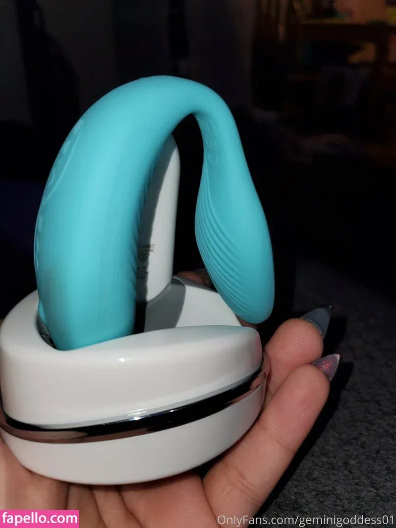 geminigoddess01 Onlyfans Photo Gallery 