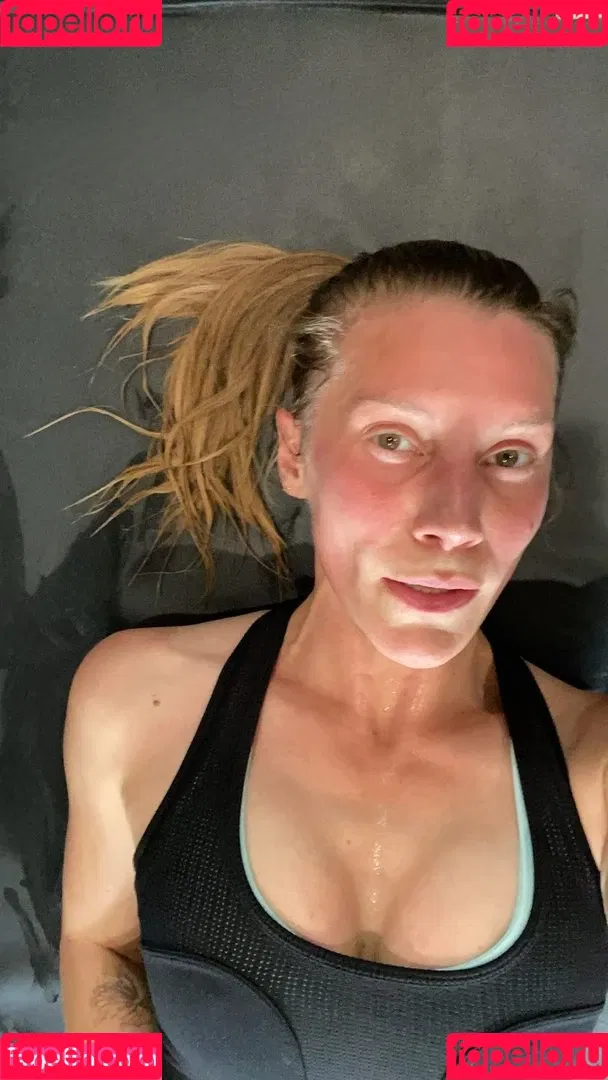 Katee Sackhoff Onlyfans Photo Gallery 