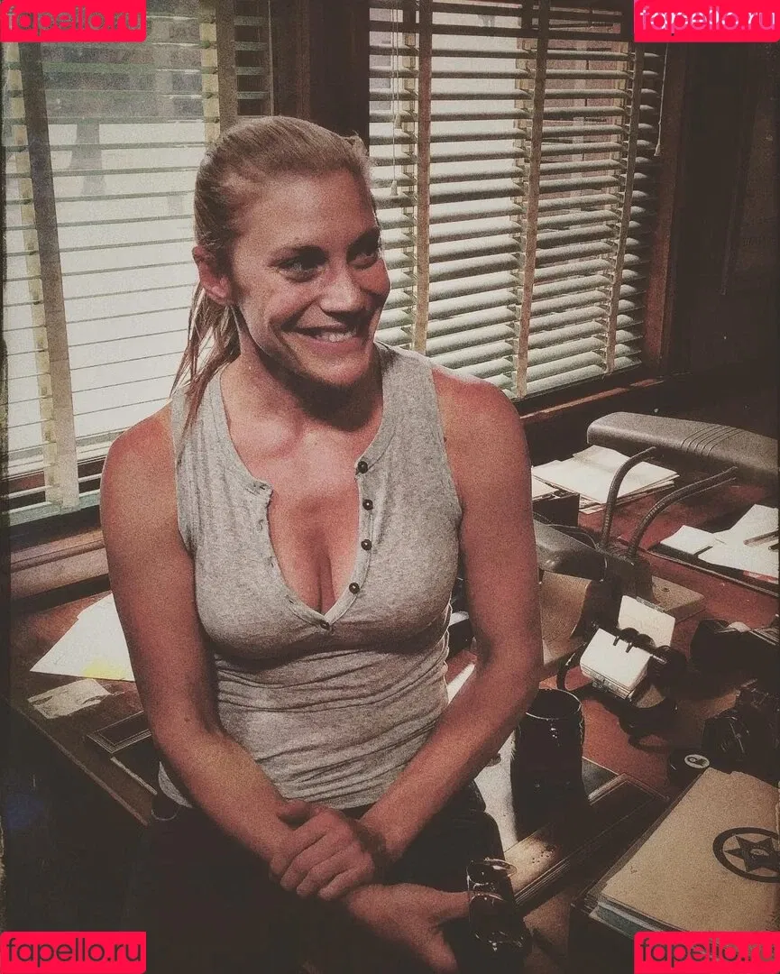 Katee Sackhoff Onlyfans Photo Gallery 