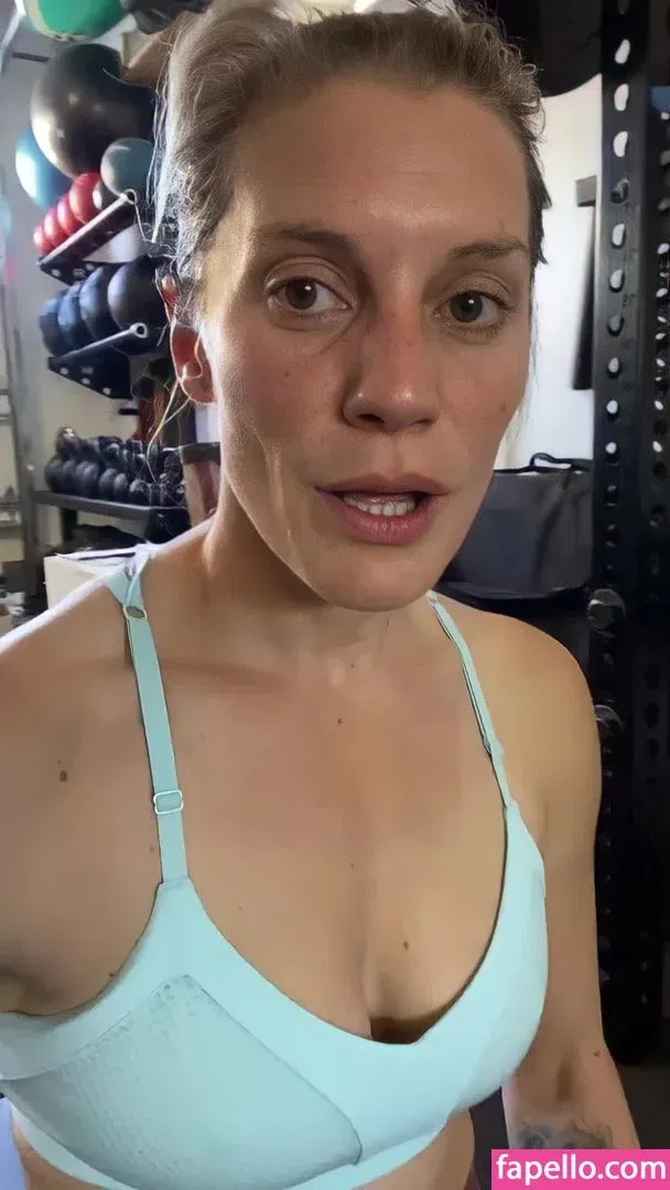 Katee Sackhoff Onlyfans Photo Gallery 