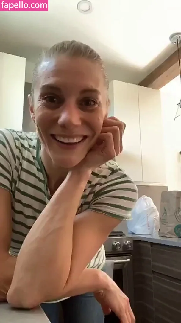 Katee Sackhoff Onlyfans Photo Gallery 