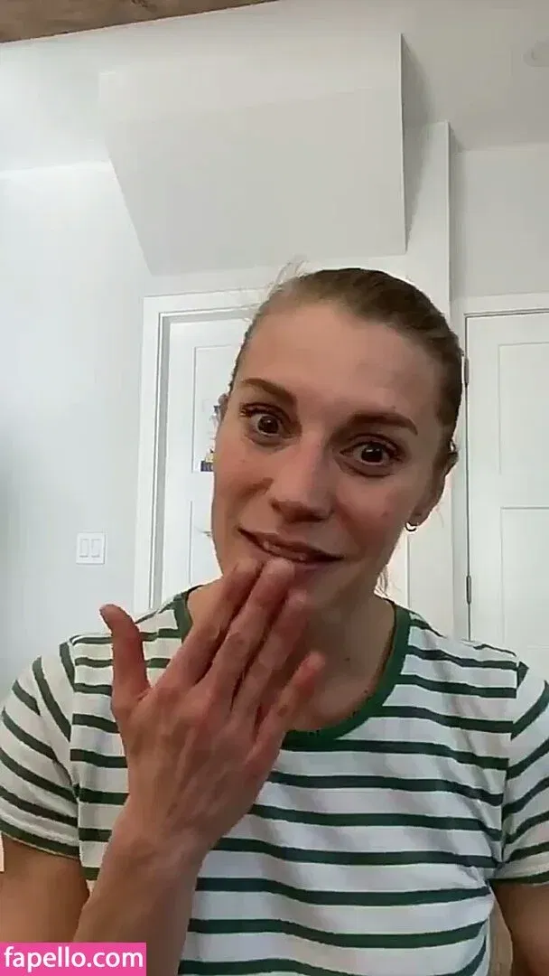 Katee Sackhoff Onlyfans Photo Gallery 