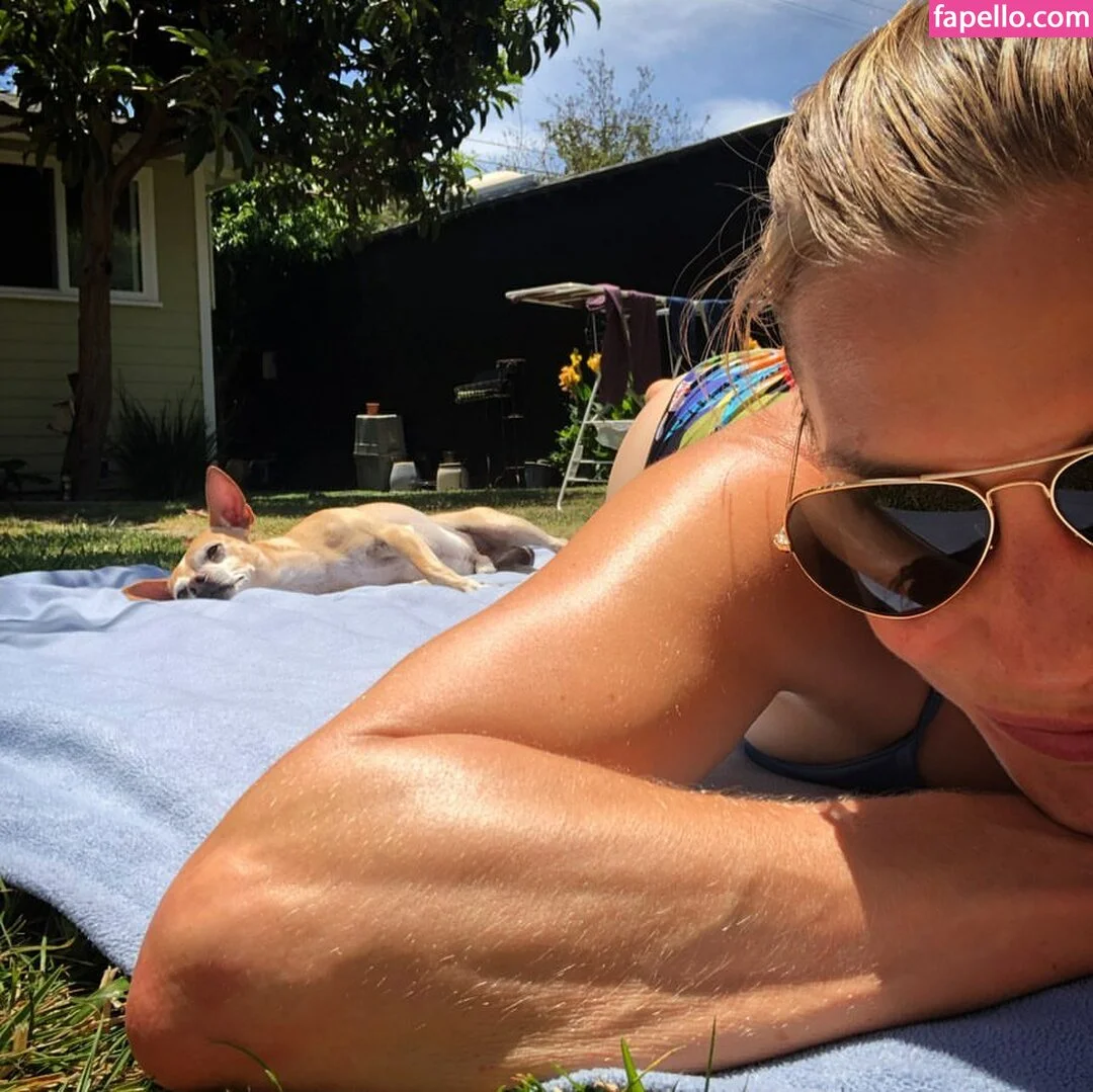Katee Sackhoff Onlyfans Photo Gallery 