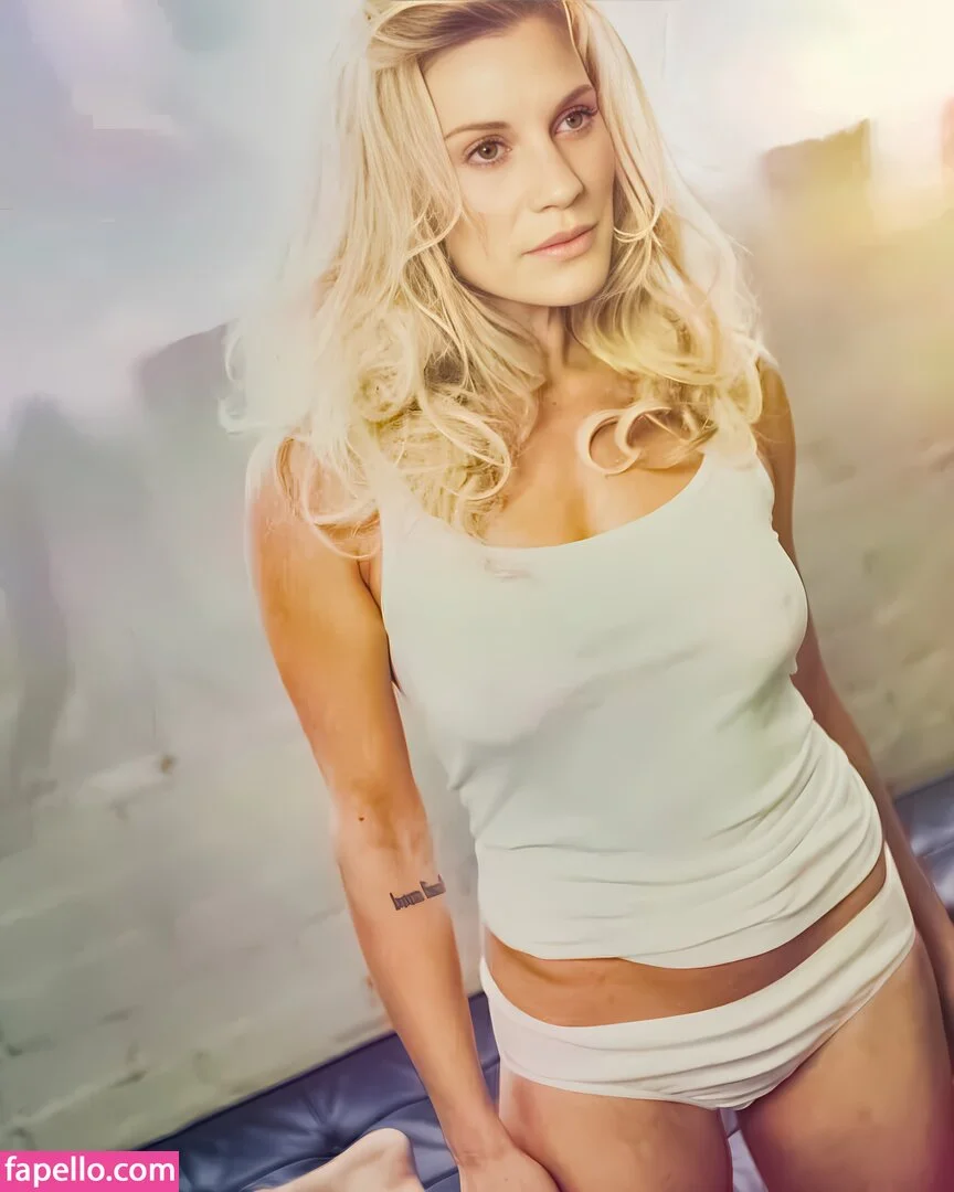 Katee Sackhoff Onlyfans Photo Gallery 