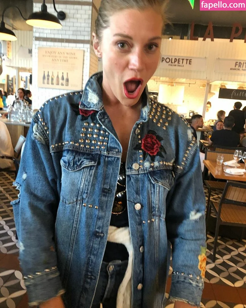 Katee Sackhoff Onlyfans Photo Gallery 