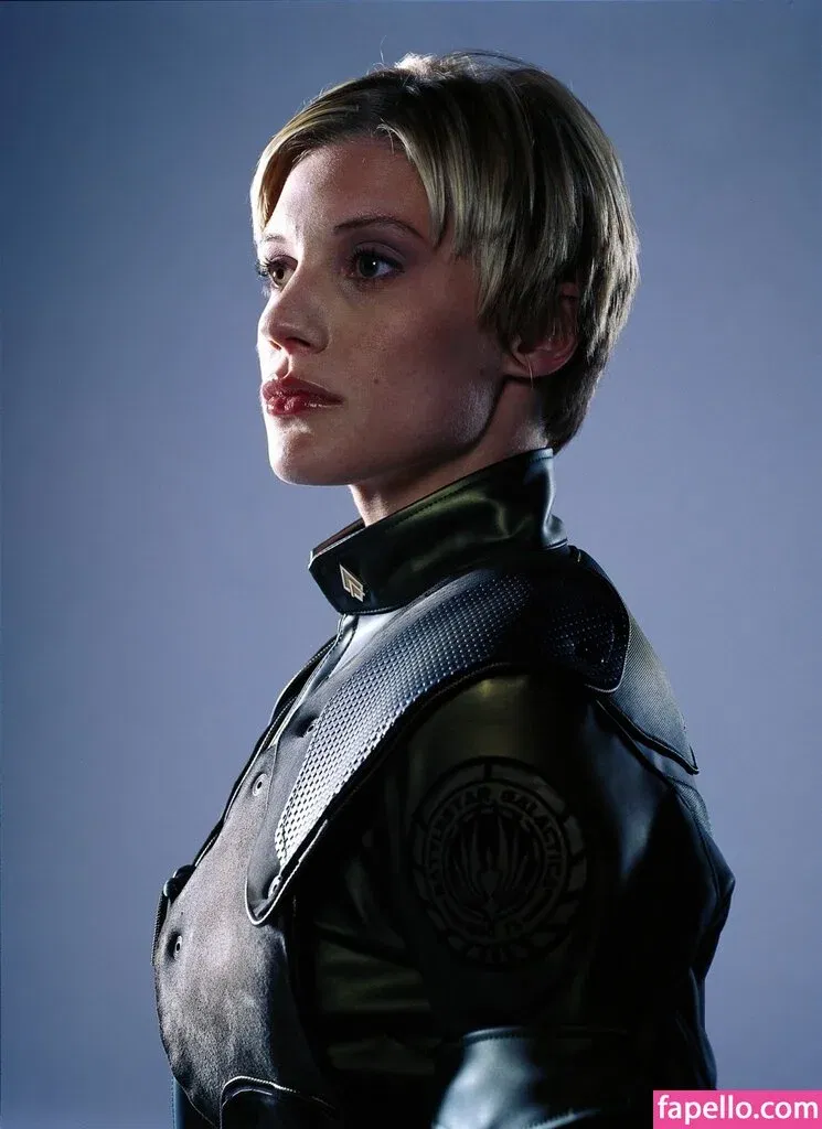 Katee Sackhoff Onlyfans Photo Gallery 