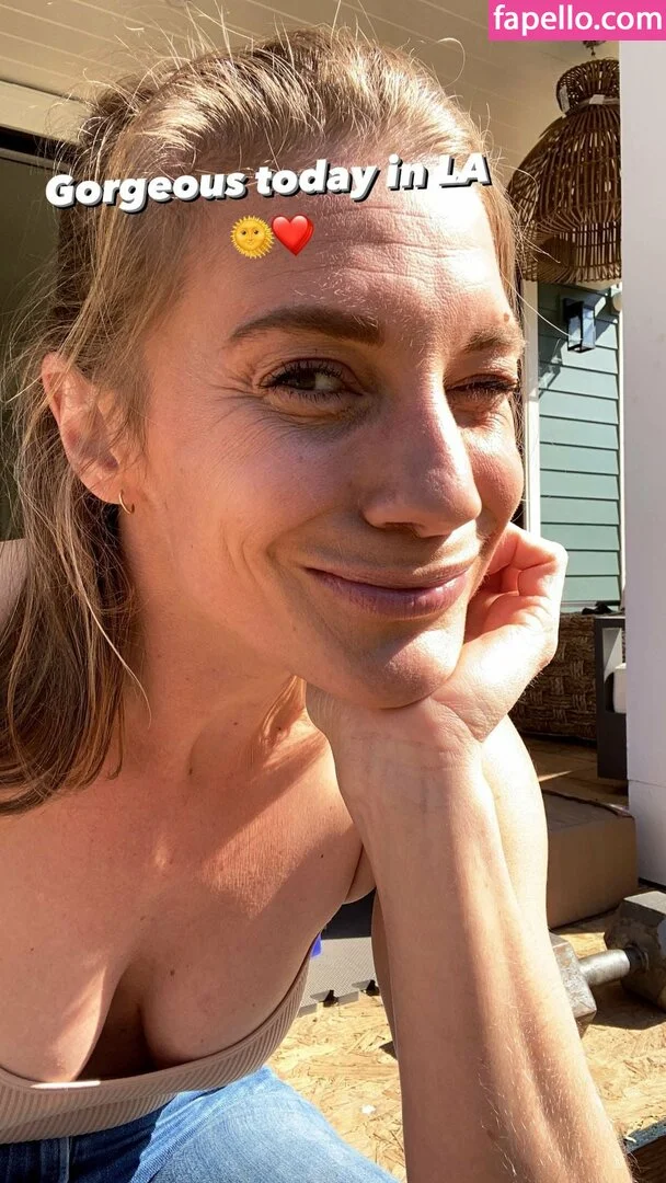 Katee Sackhoff Onlyfans Photo Gallery 