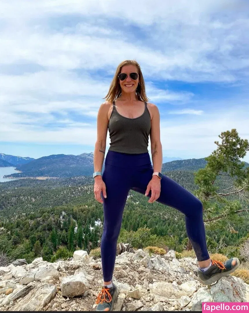 Katee Sackhoff Onlyfans Photo Gallery 