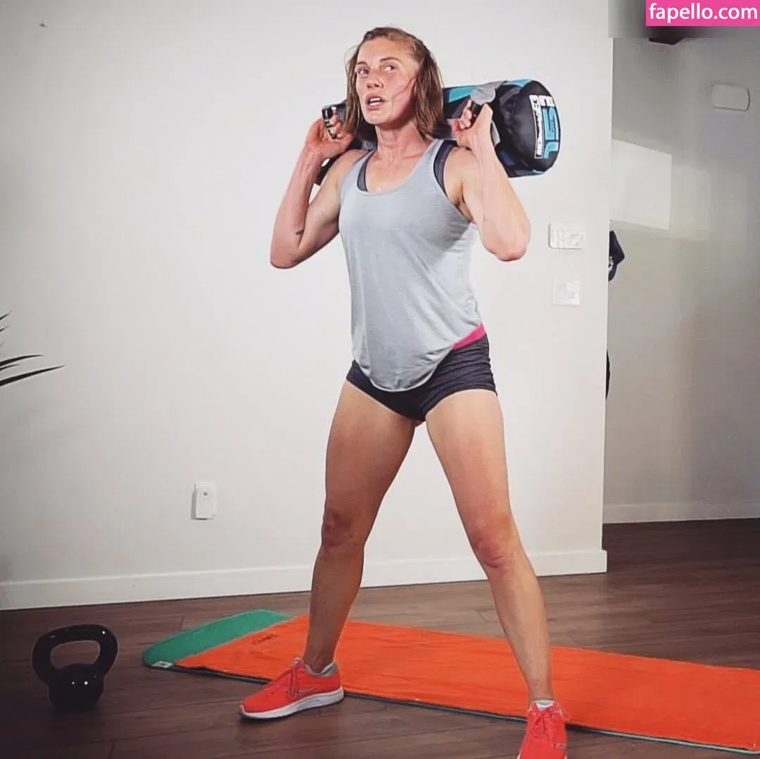 Katee Sackhoff Onlyfans Photo Gallery 