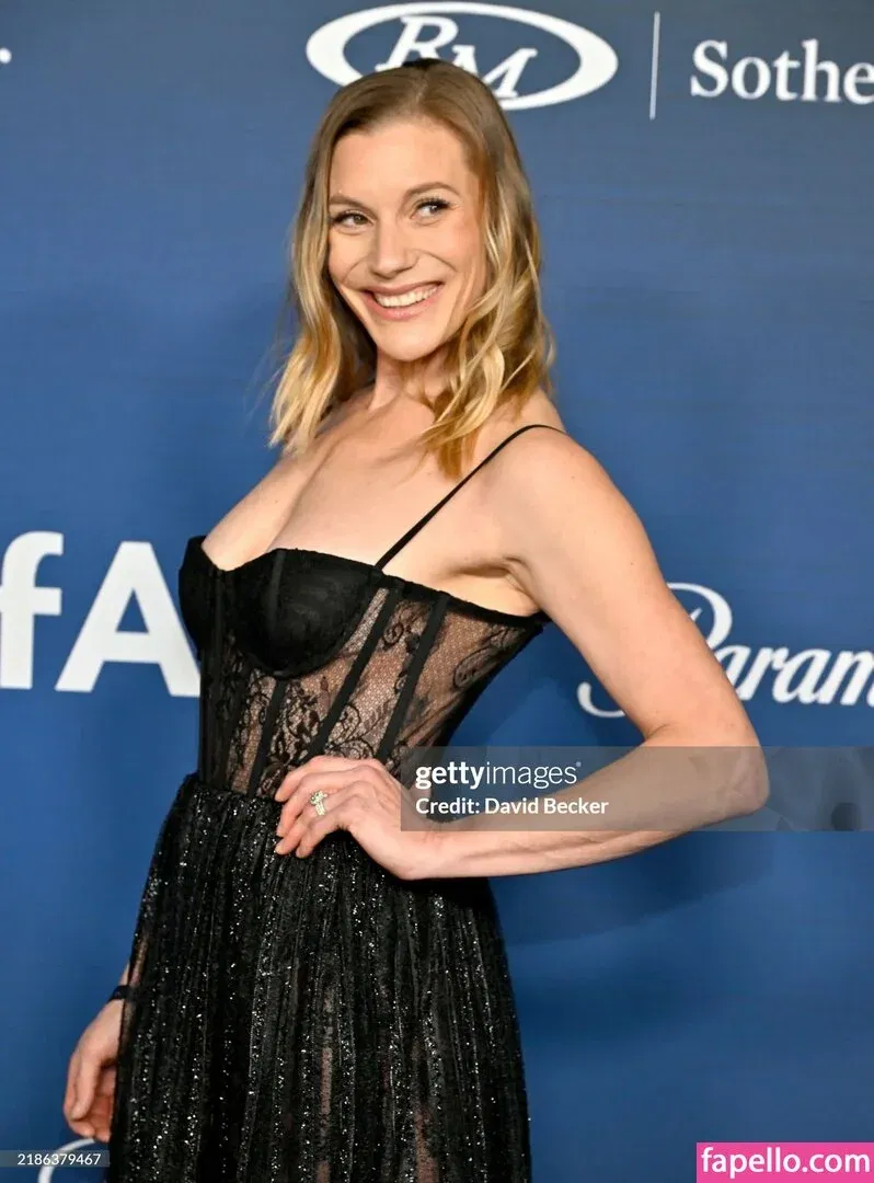 Katee Sackhoff Onlyfans Photo Gallery 