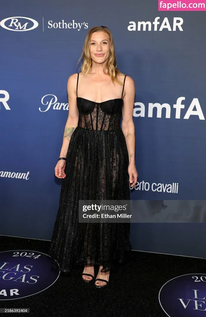 Katee Sackhoff Onlyfans Photo Gallery 