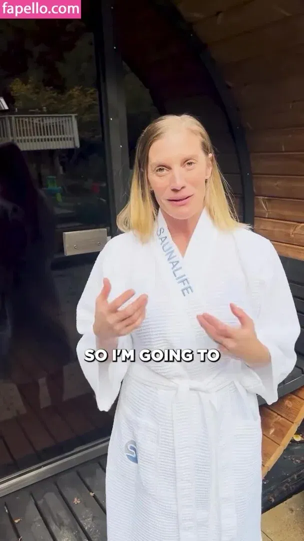 Katee Sackhoff Onlyfans Photo Gallery 